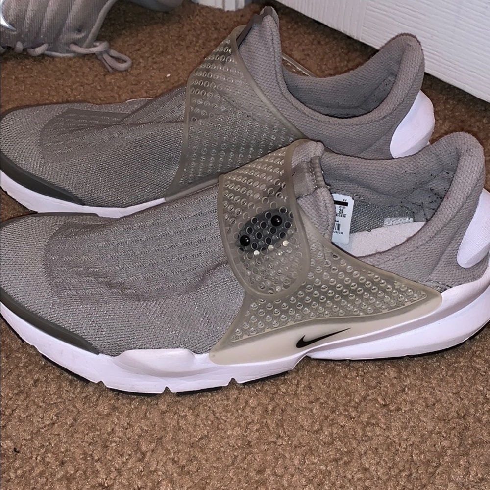 Nike Men’s Sock Dart Size 8
